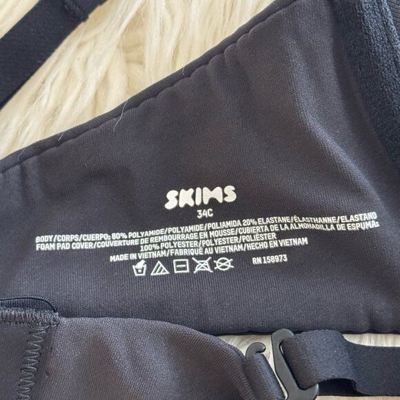 Skims Fits Everybody T-shirt Bra Onyx Size 34C - Picture 6 of 7